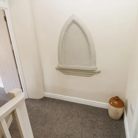 3 Eden View * Penrith